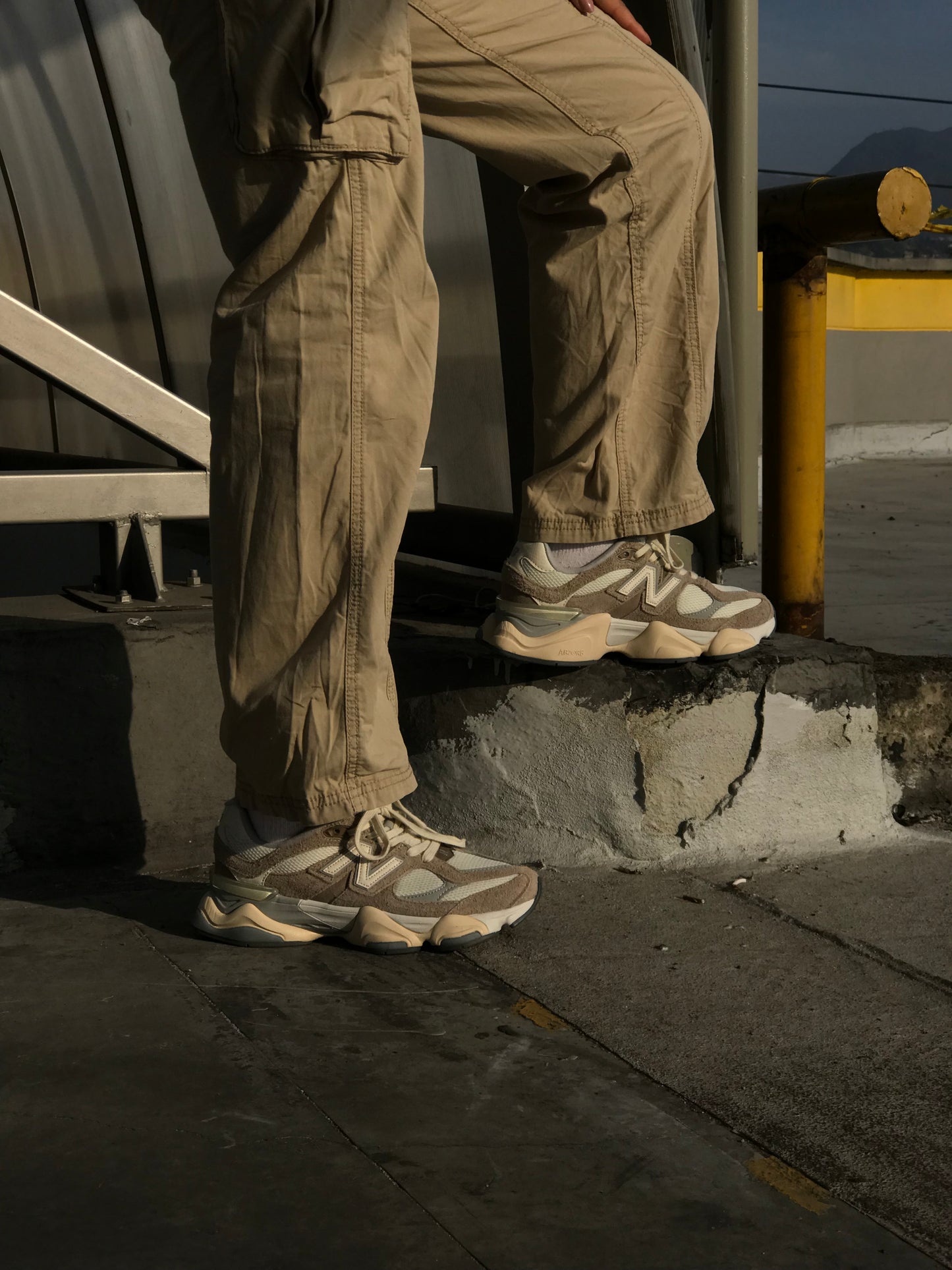 New Balance 9060 "Coffee White"