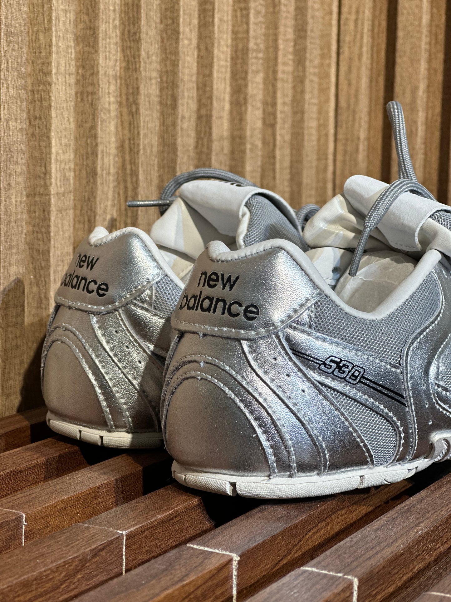 New Balance 530SL x MiuMiu Plateadas