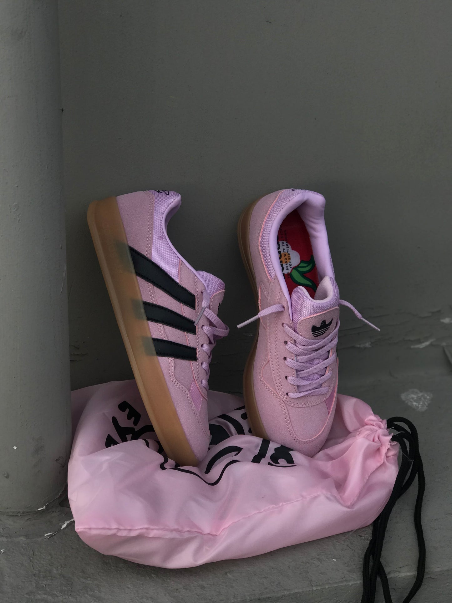 Adidas Aloha Super ''One Black Eye''