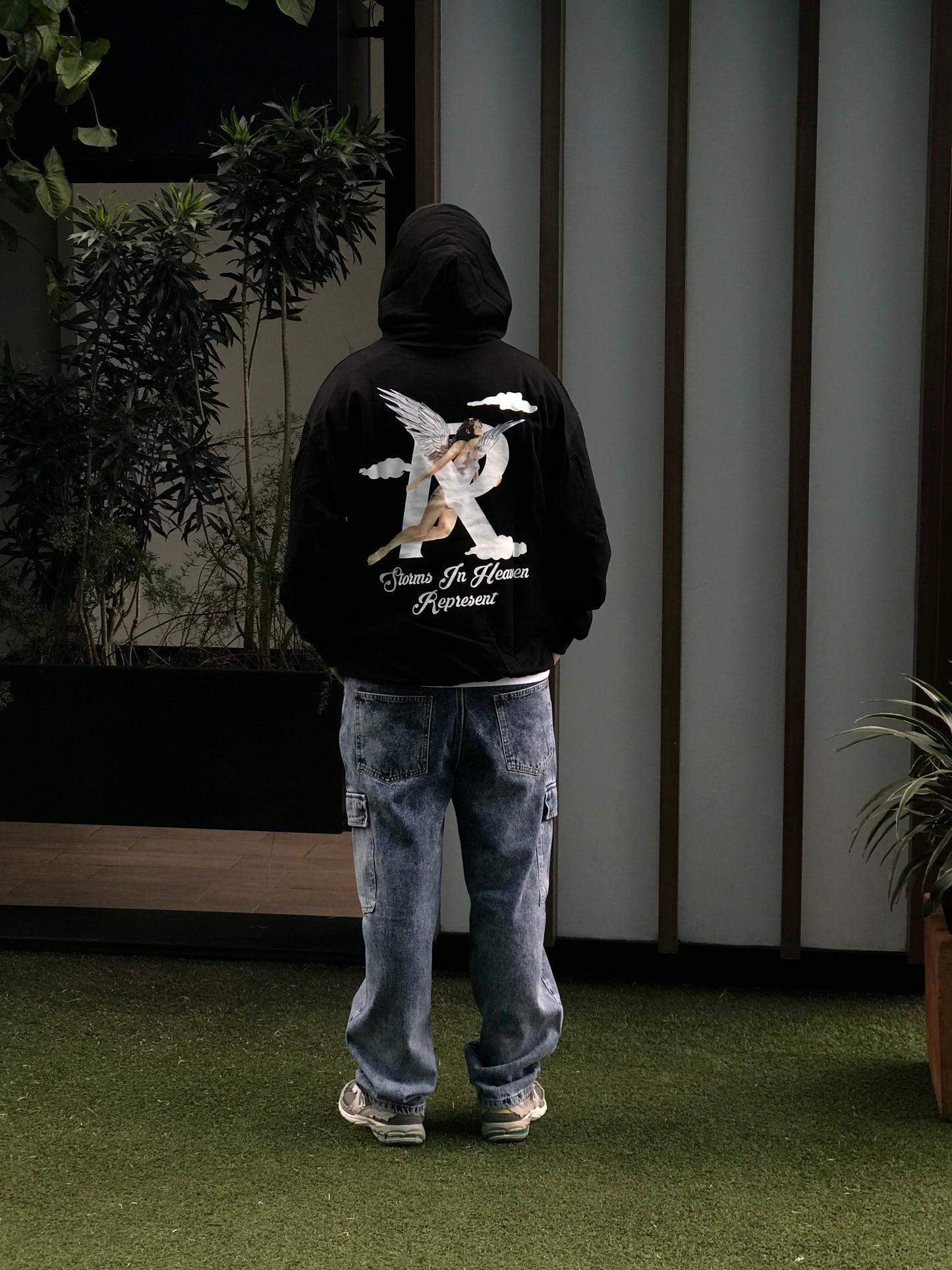 Represent Hoodie🕊️