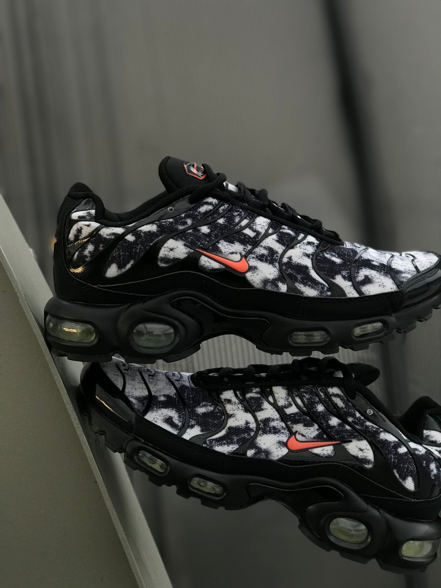 Nike Air Max Plus TN "Orange Camo"