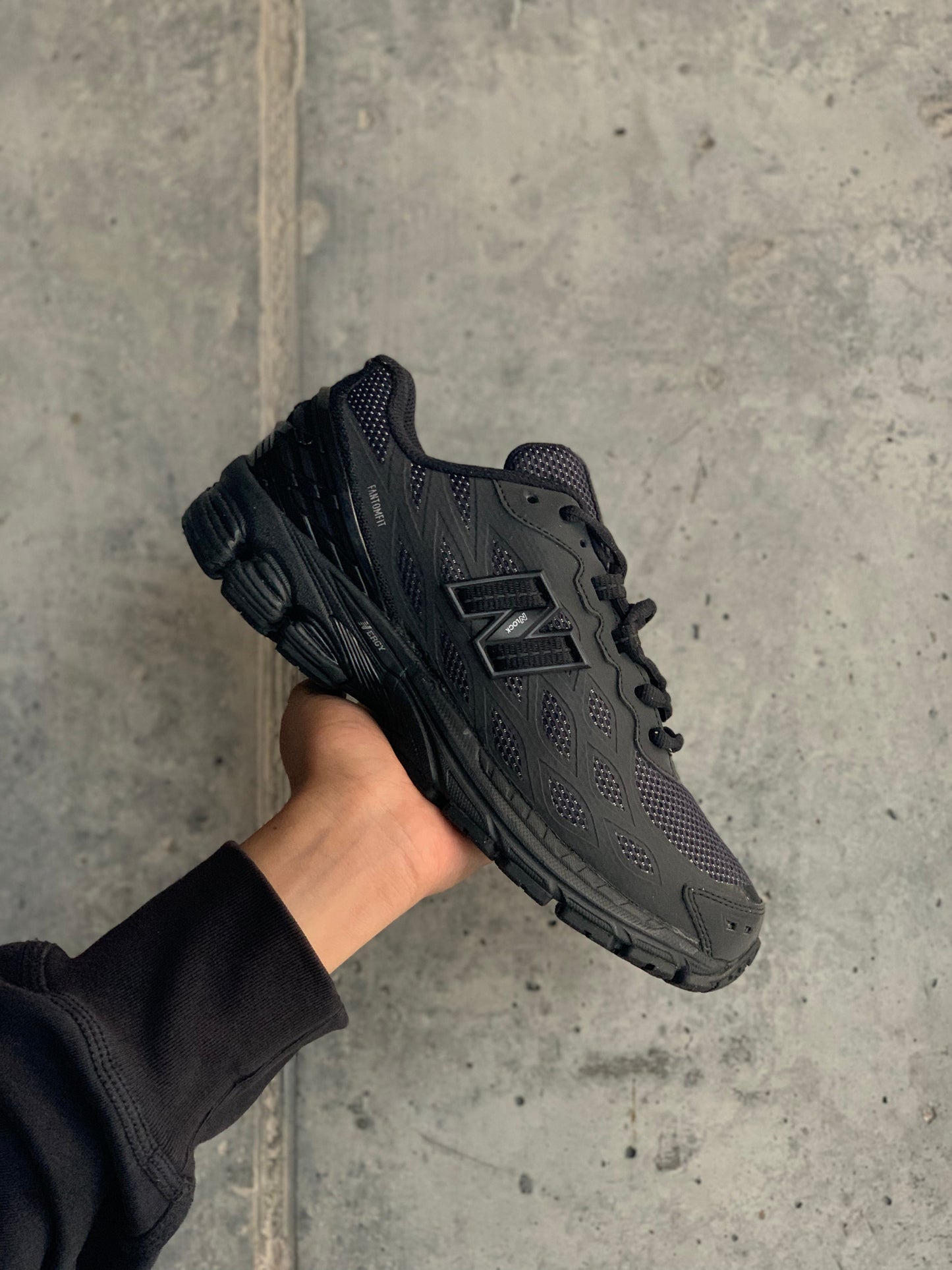New Balance 1906R