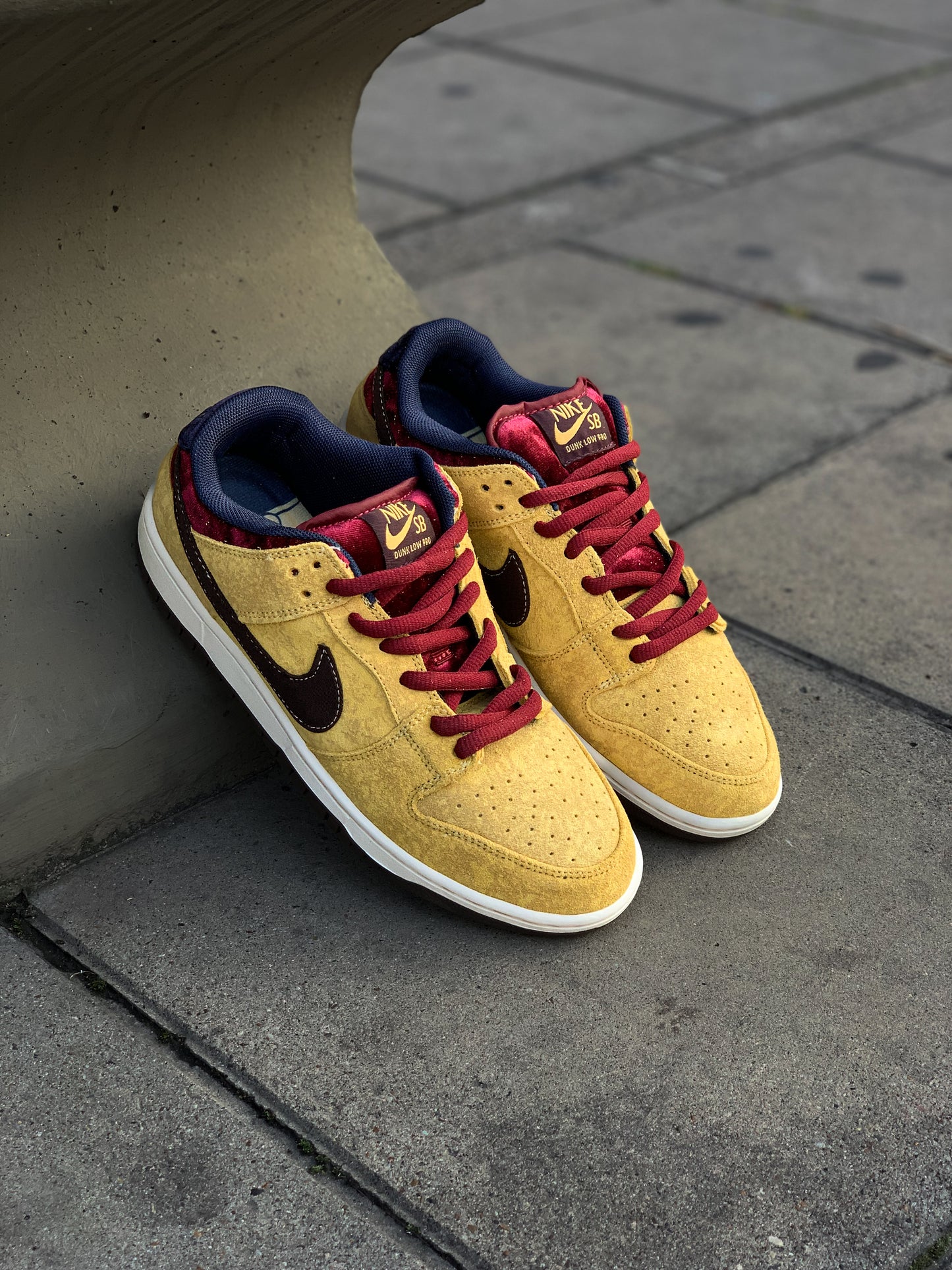 Nike SB Dunk Low Pro City Of Cinema