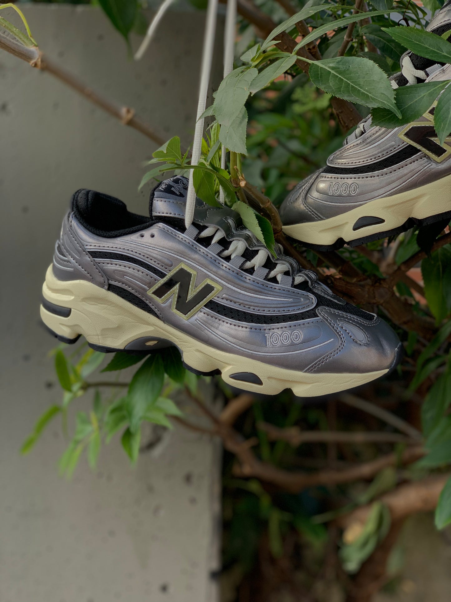 New Balance 1000 Silver