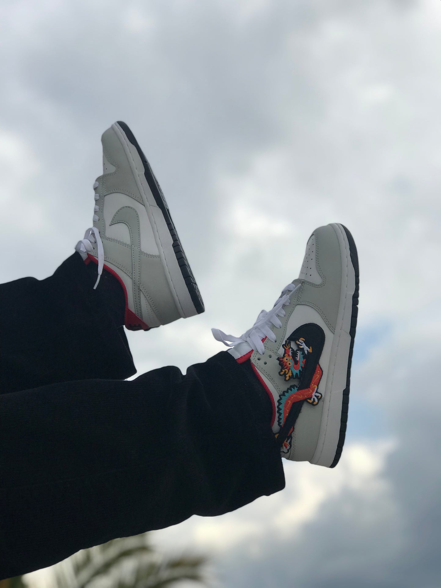 Nike Dunk Low "Año del Dragón"