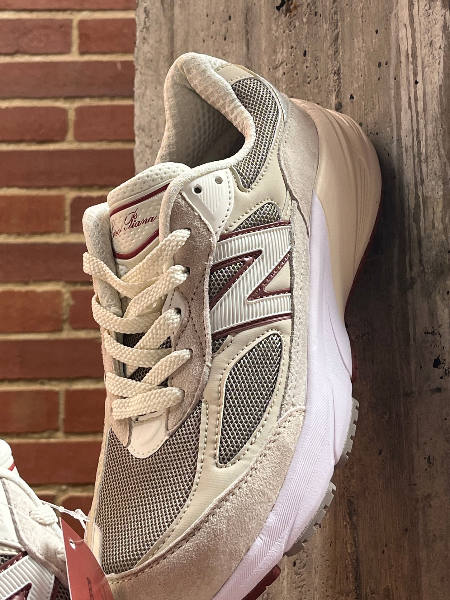 New Balance 990v6 x Loro Piana