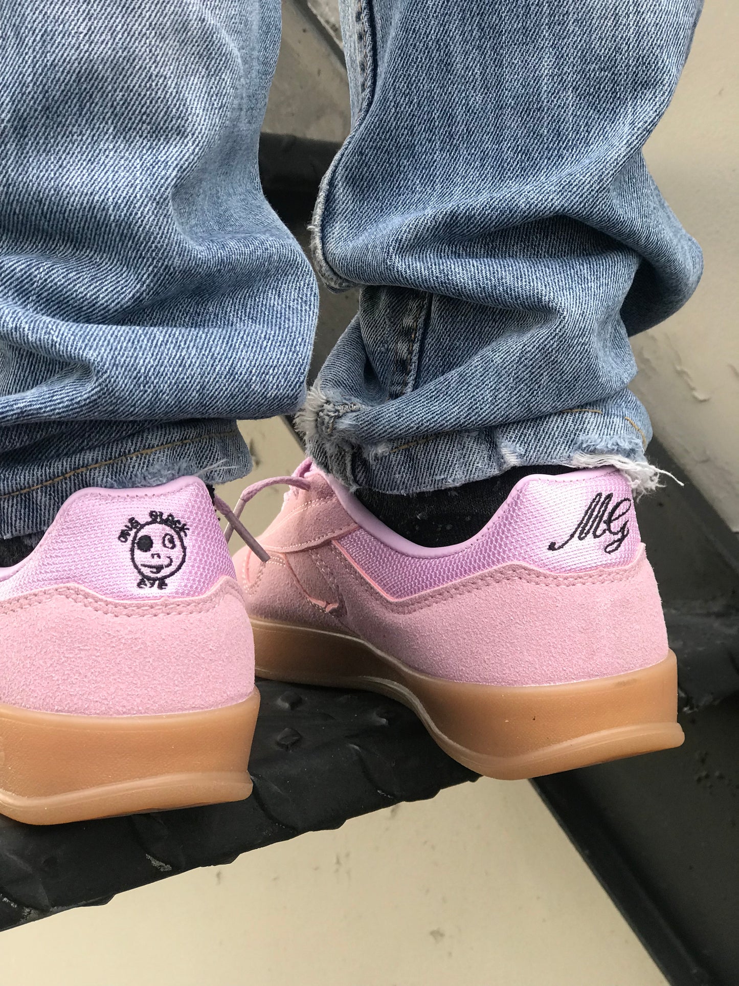 Adidas Aloha Super ''One Black Eye''