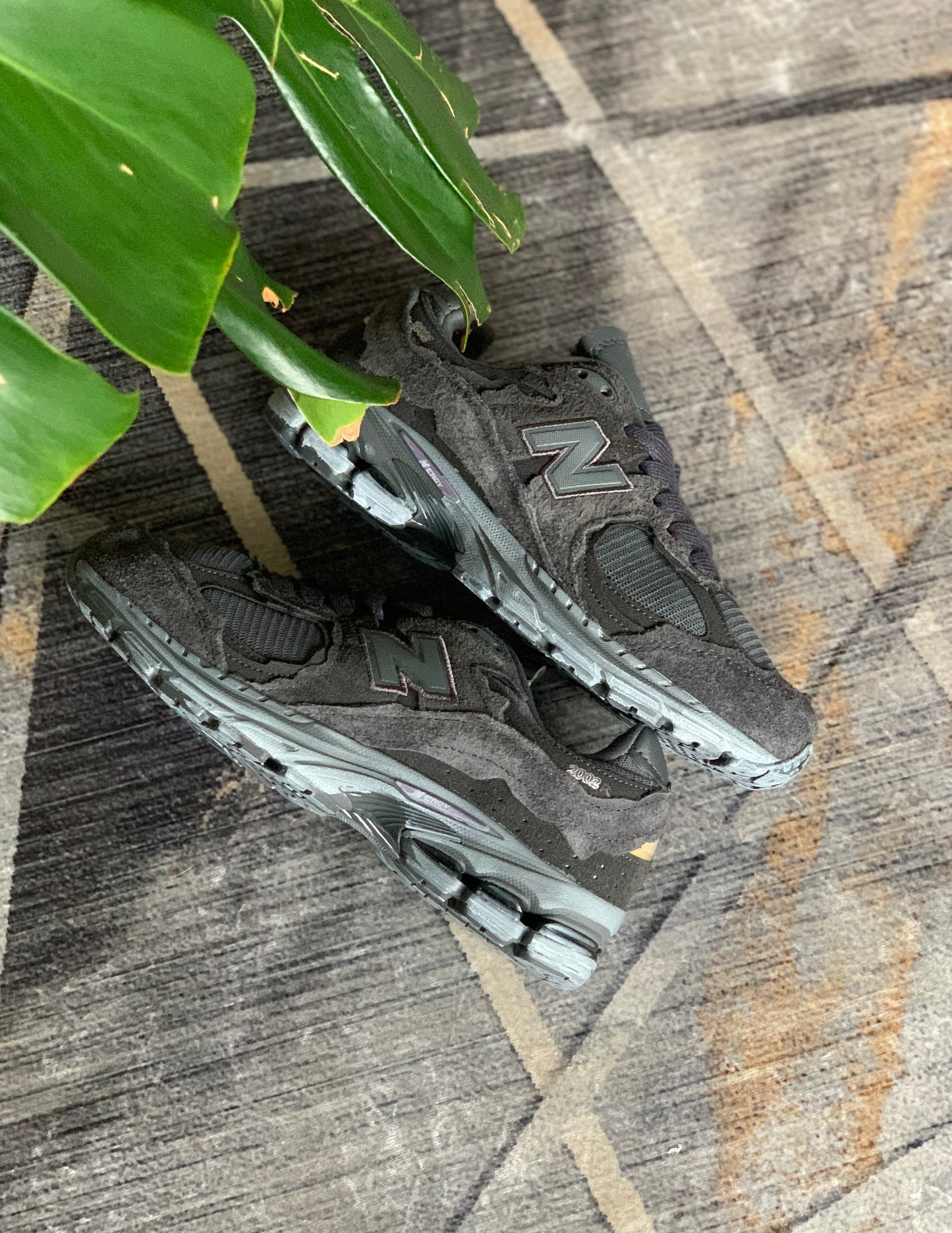 New Balance 2002R Black