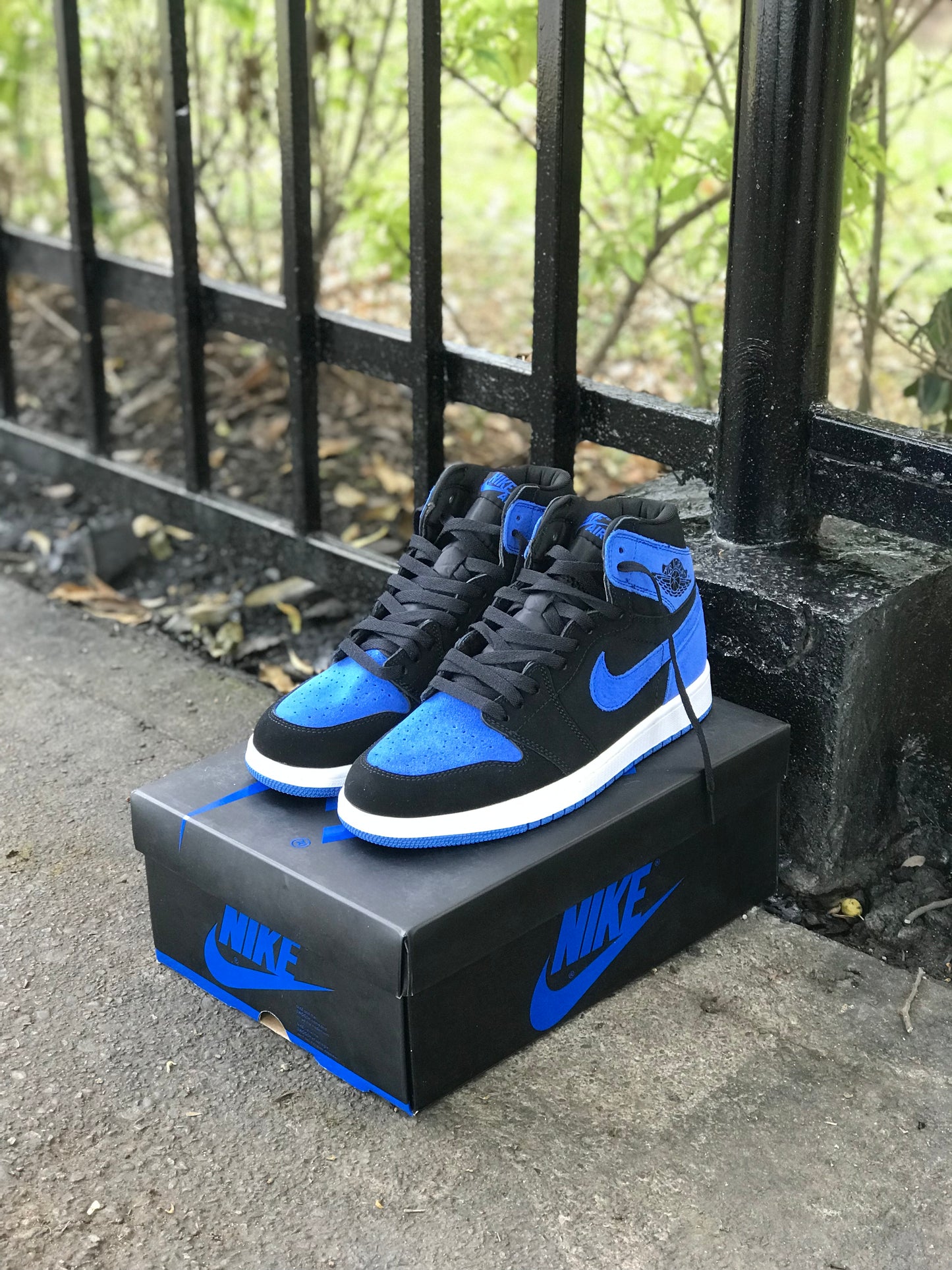Air Jordan Retro 1 High OG '' Royal Reimagined''