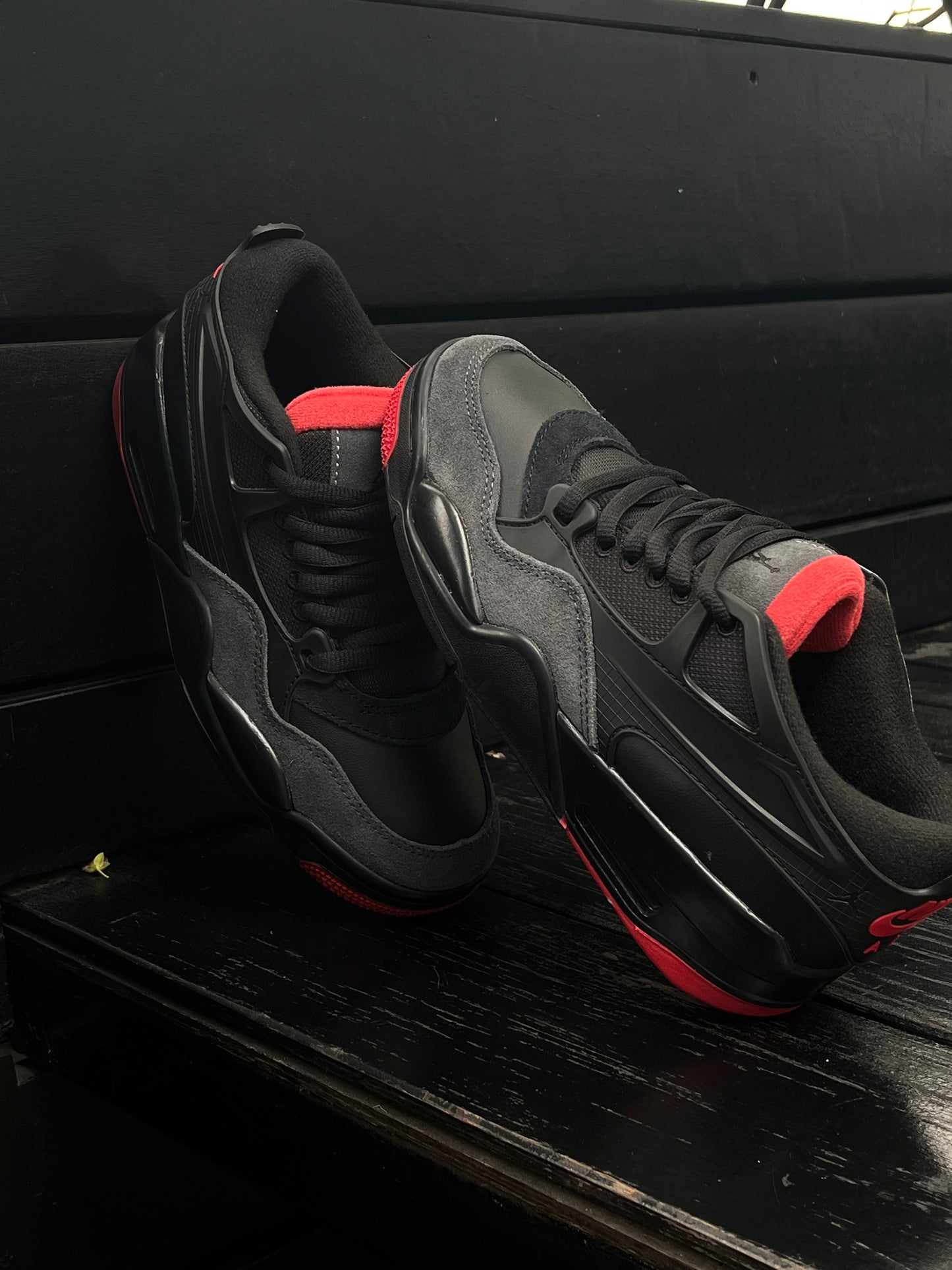Jordan retro 4 RM Bred