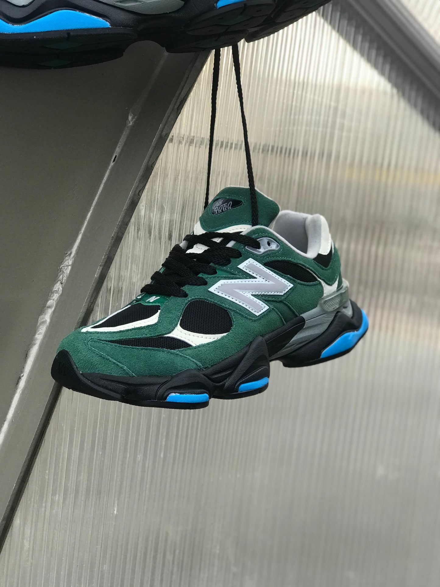 New Balance 9060 "Forest Green"