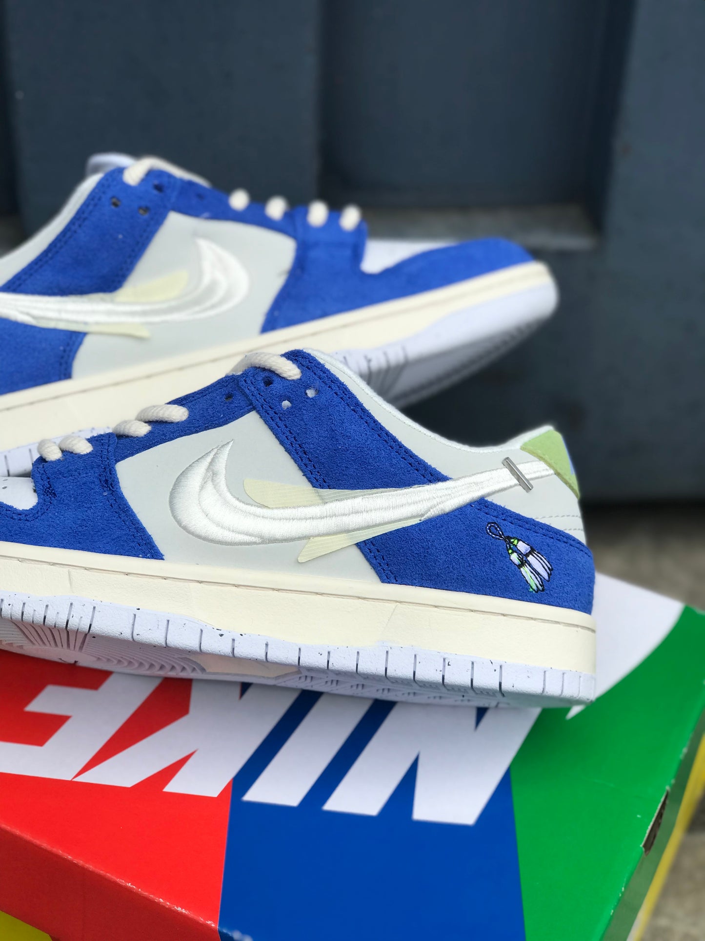 SB Dunk Low ''Fly Streetwear Gardenia''