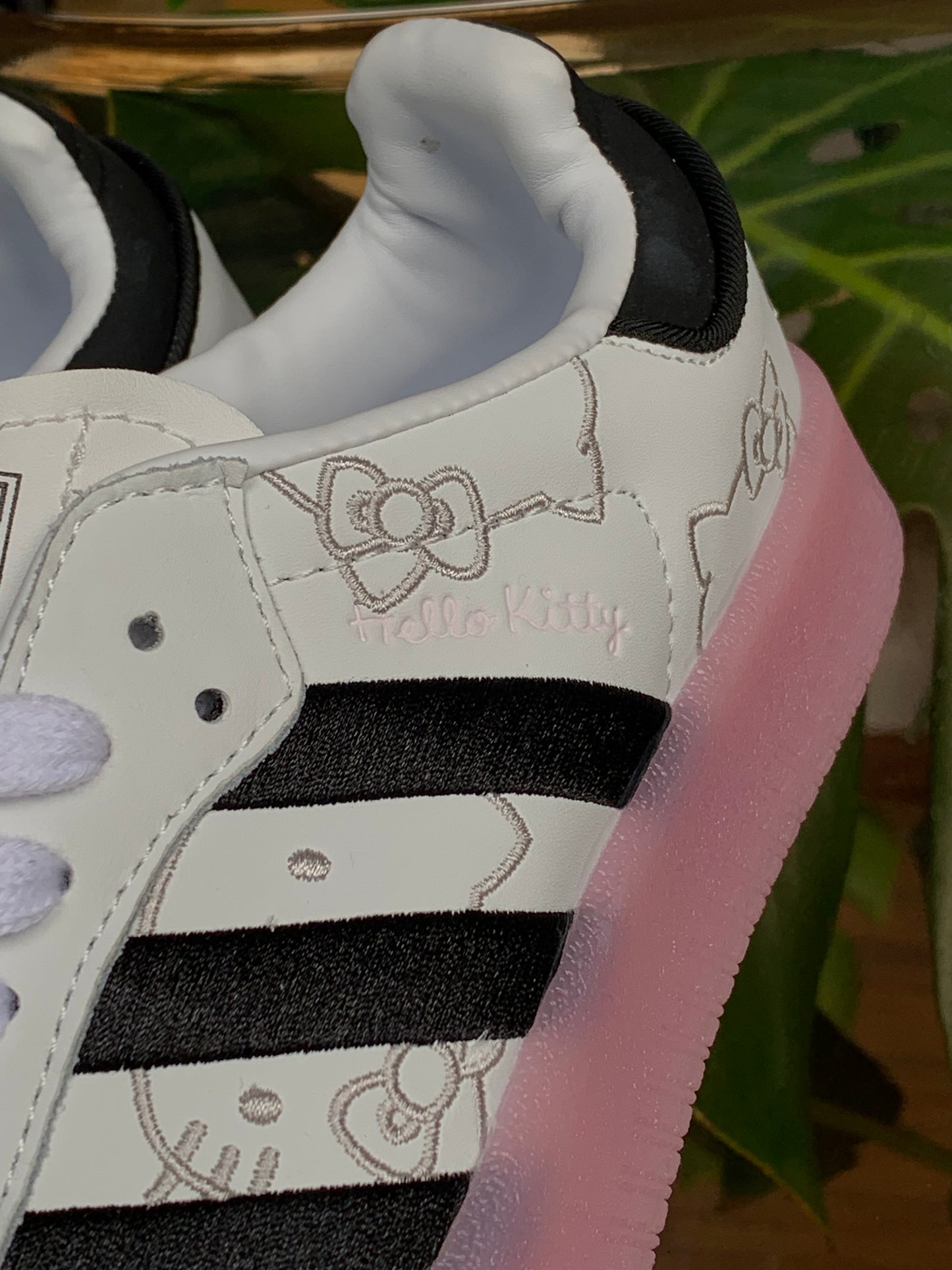 Adidas Sambae Hello Kitty