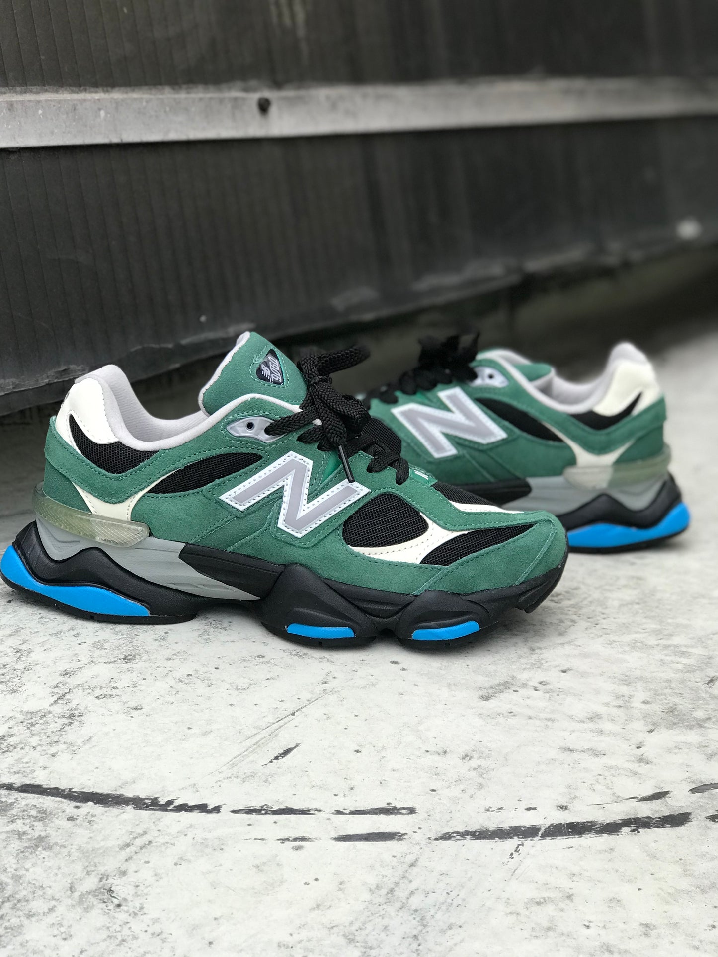 New Balance 9060 "Forest Green"