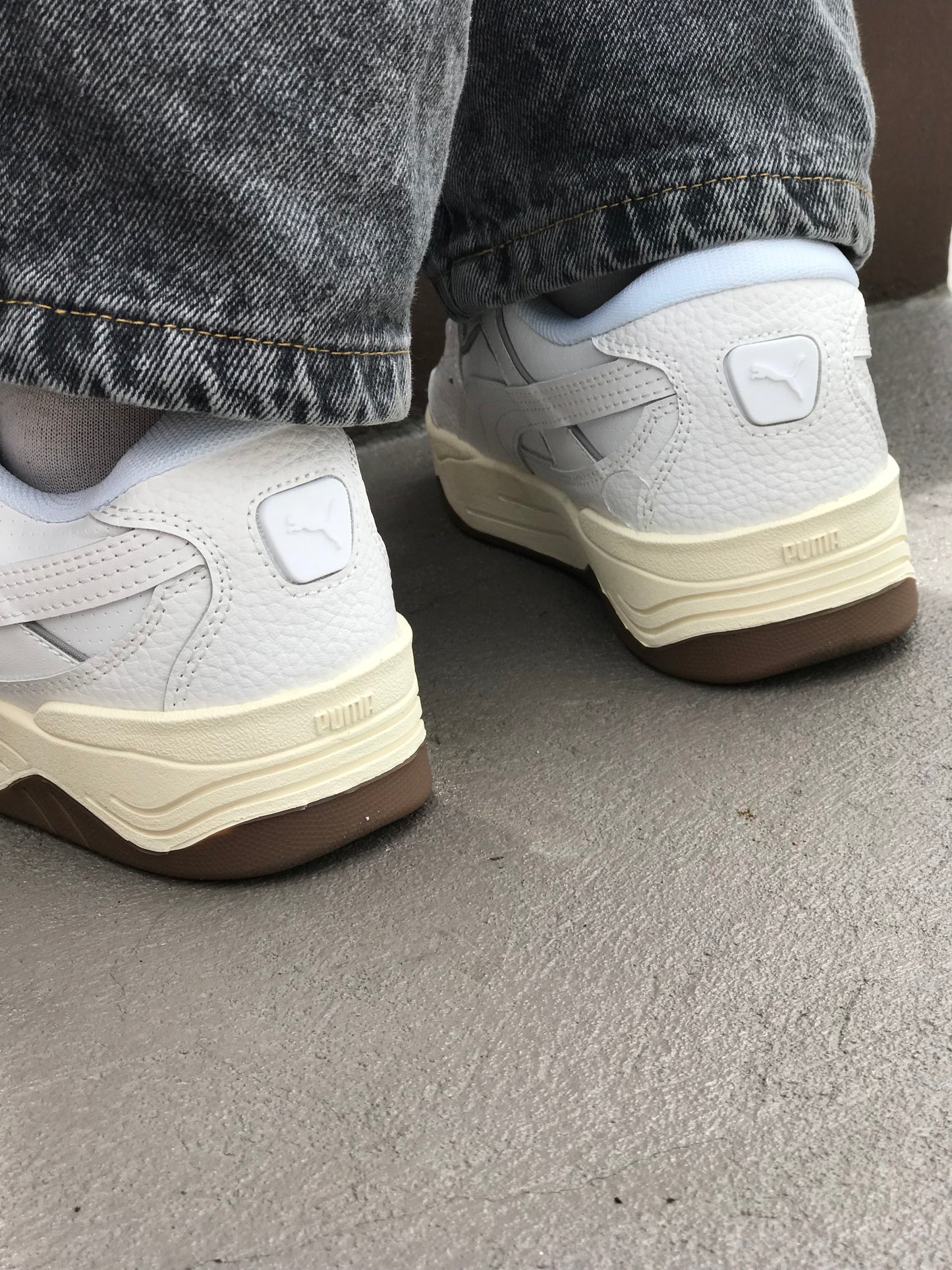 Puma 180 White Gum