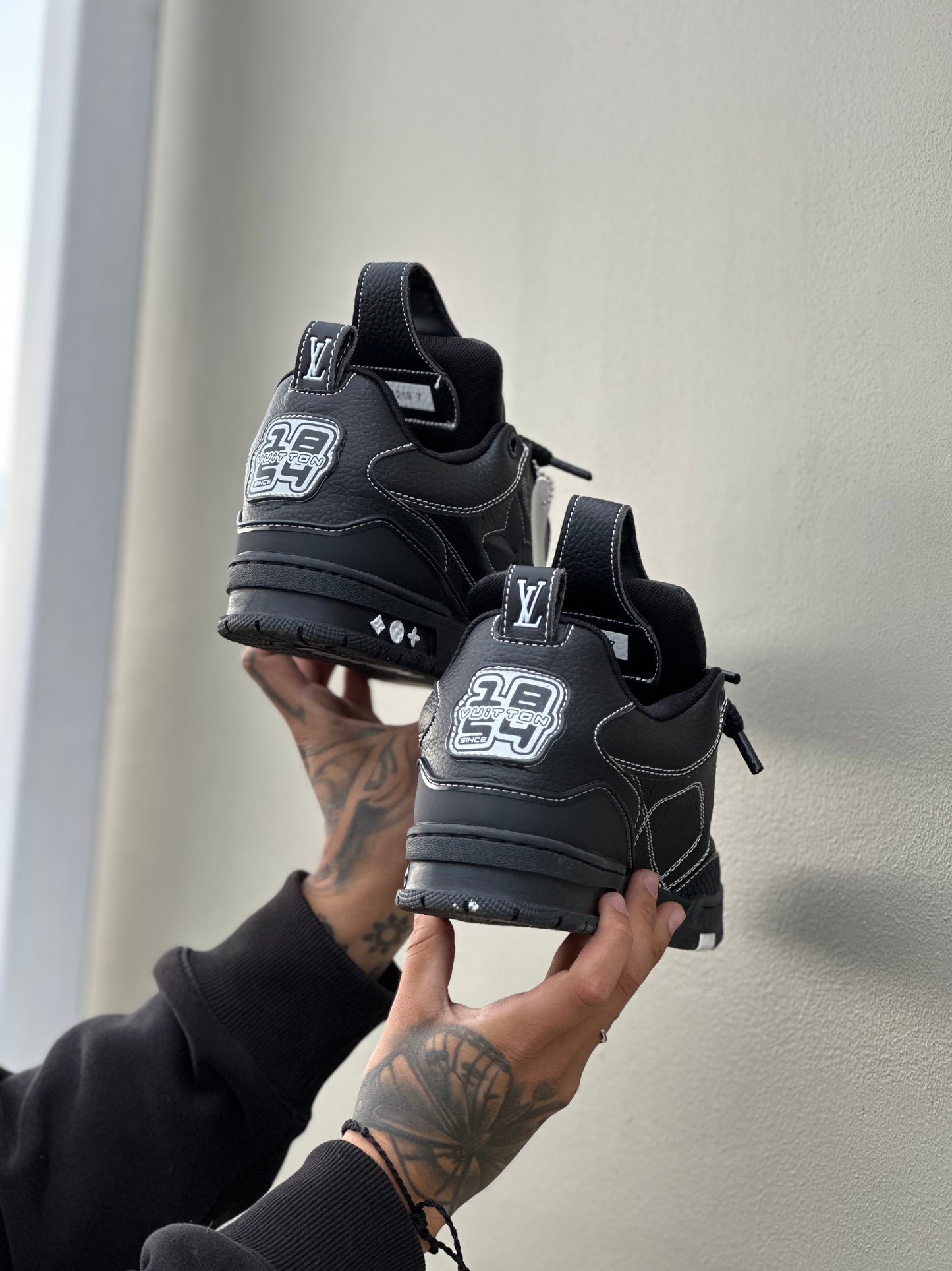 Louis Vuitton LV Skate Black