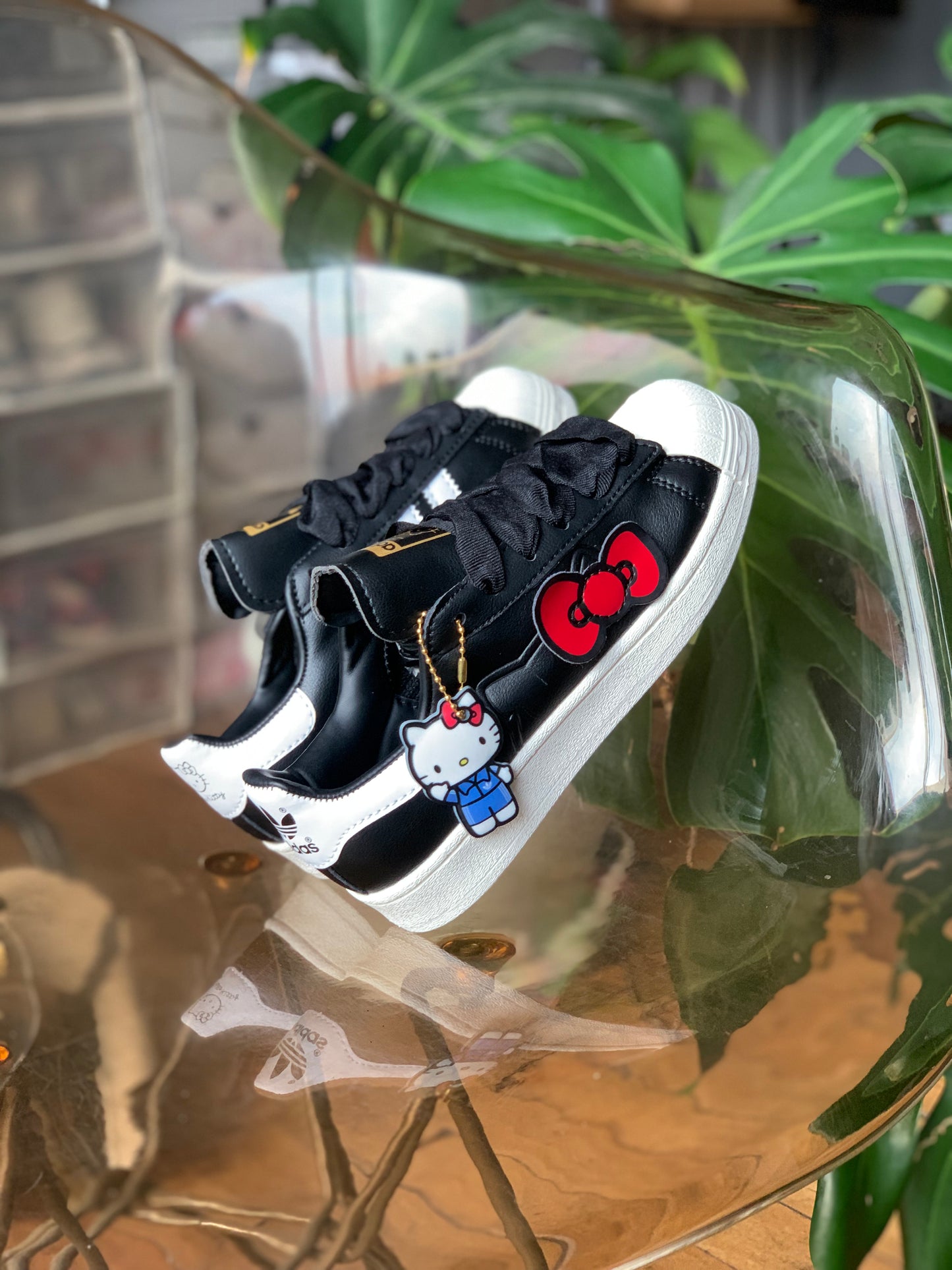 Adidas Superstar Hello Kitty Anniversary