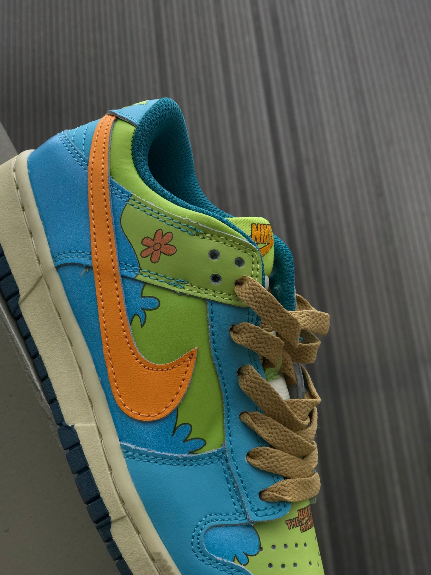 Nike Dunk Low x Scooby Doo