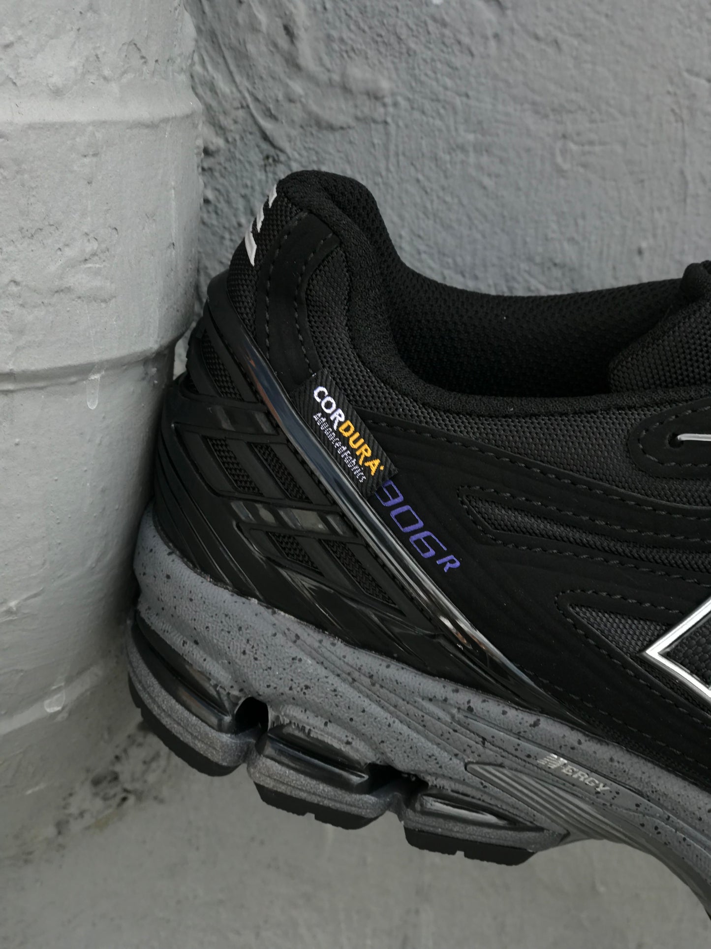 New Balance 1906R Cordura Black
