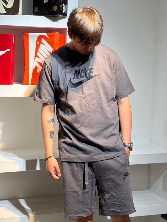 Conjunto Nike Festival