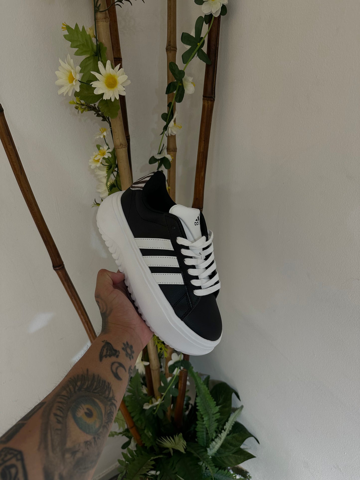 Adidas Grandcourt Plataforma