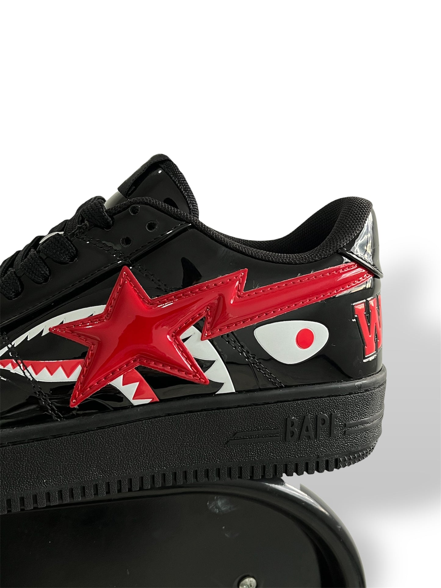 A Bathing Ape Bape Sta Low Shark Black / White
