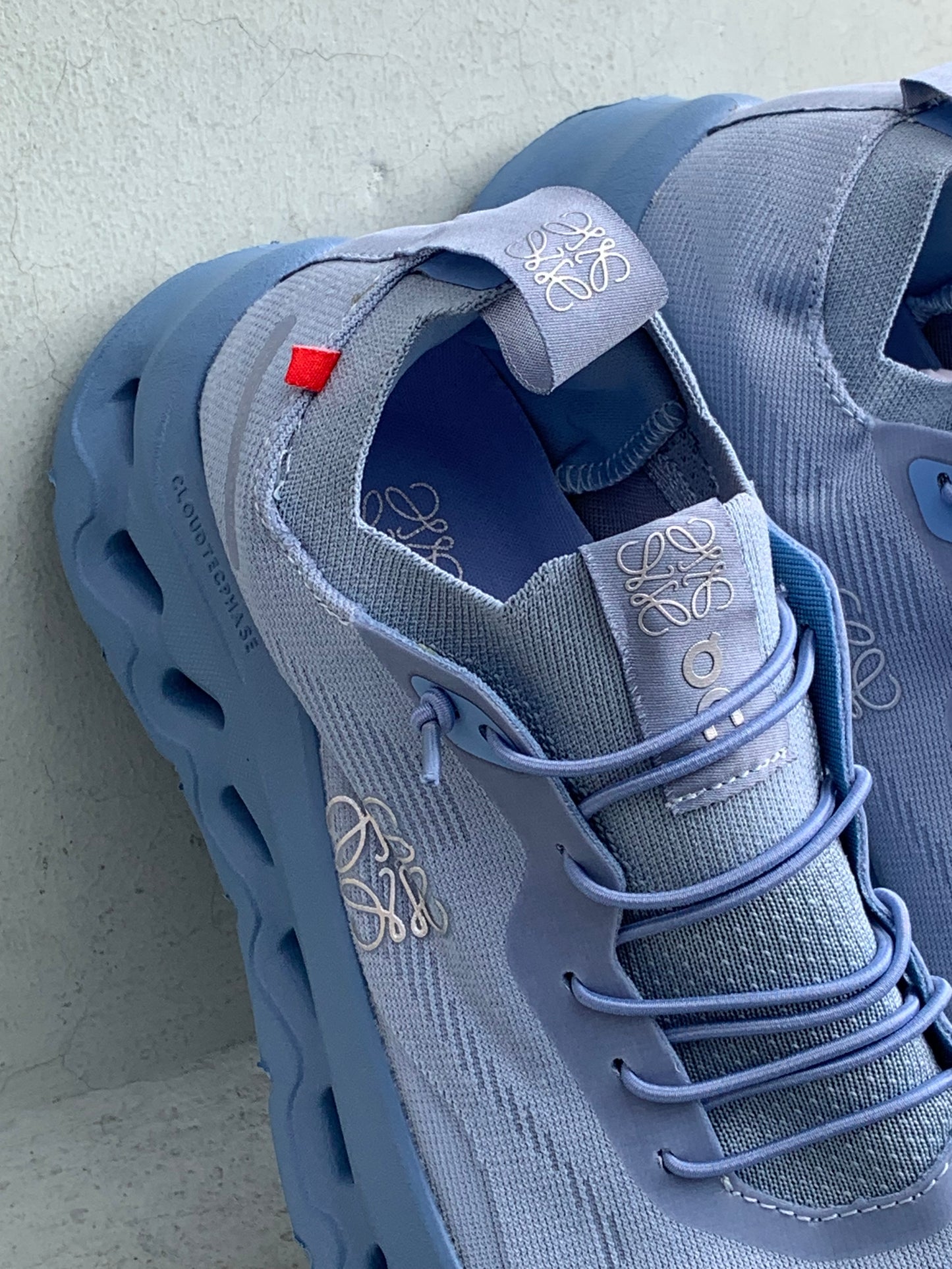 On Running Cloudtilt LOEWE