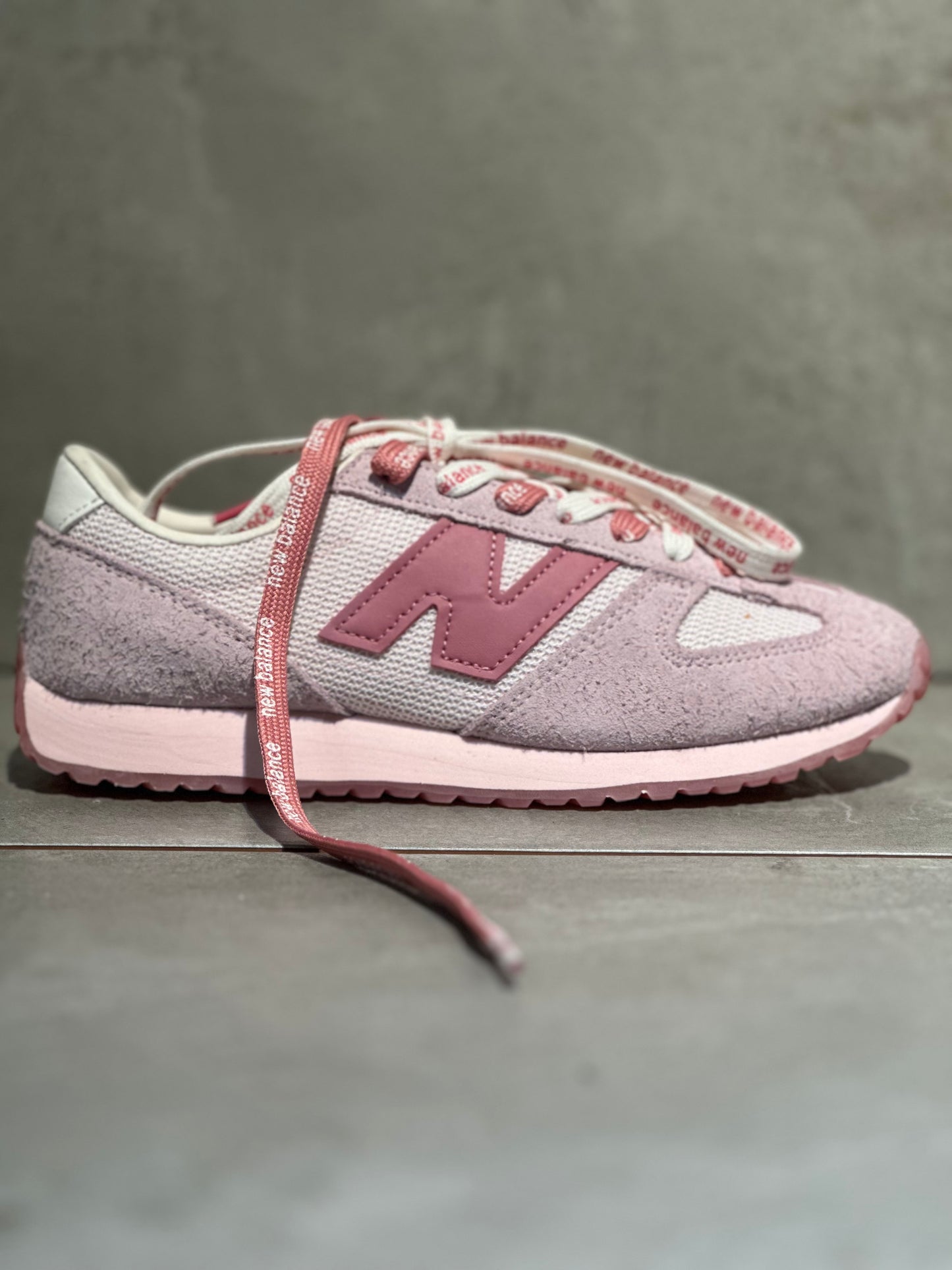 New Balance 471 Pink