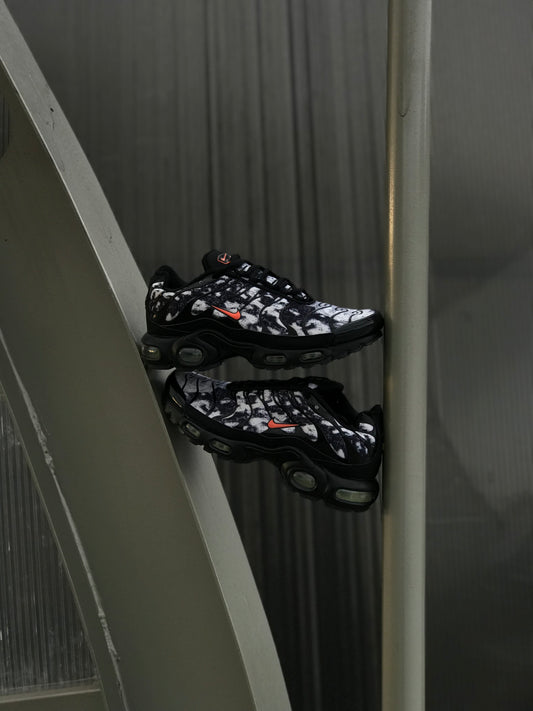 Nike Air Max Plus TN "Orange Camo"