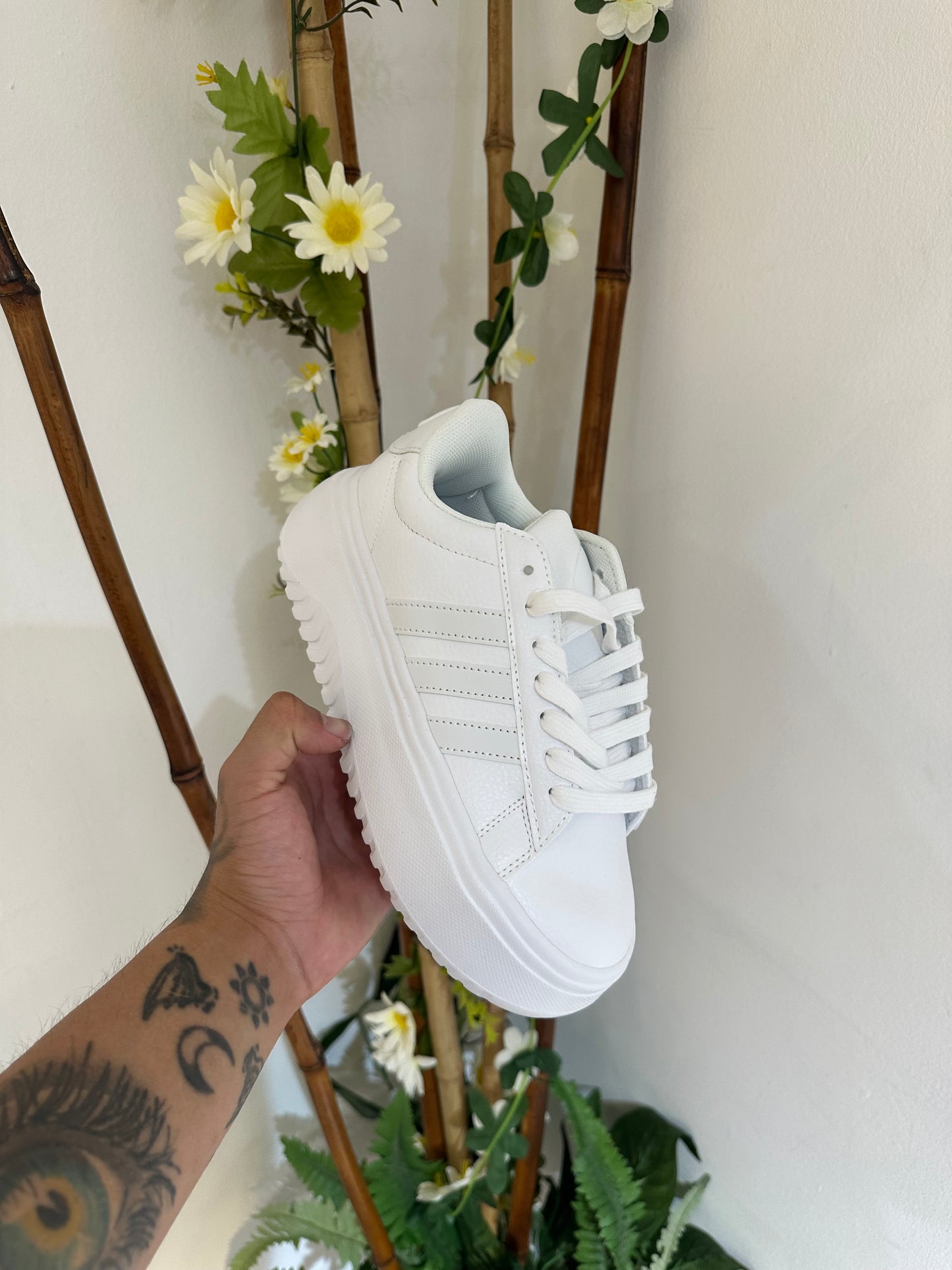 Adidas Grandcourt Plataforma