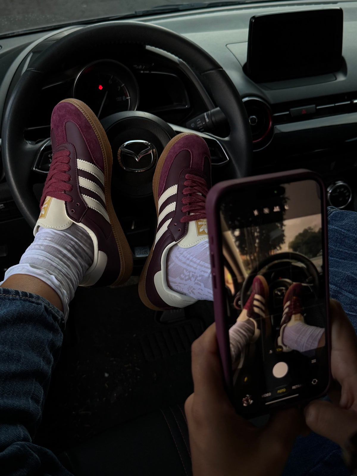 Adidas Samba OG Burgundy