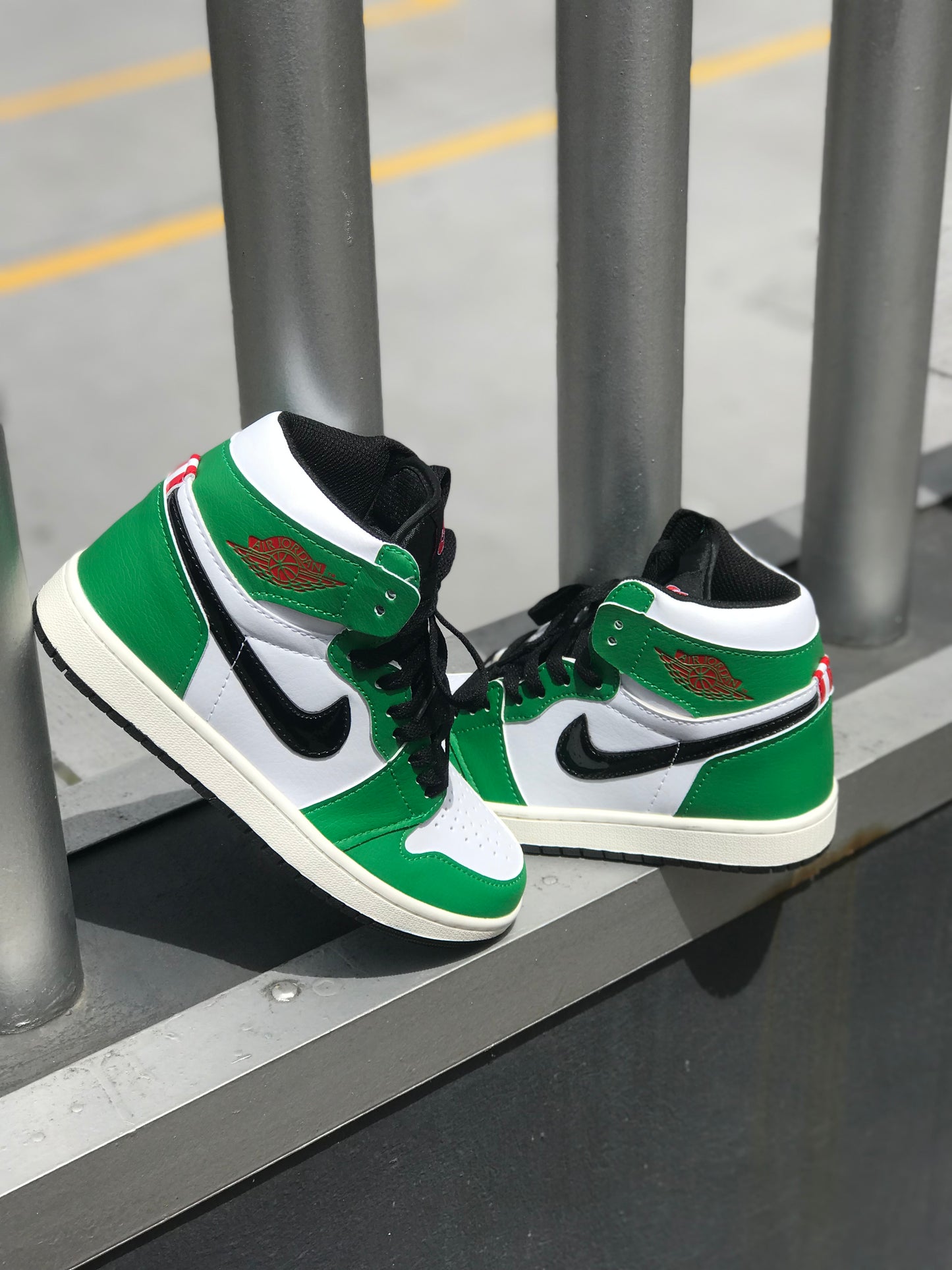 Air Jordan Retro 1 High OG ''Green''