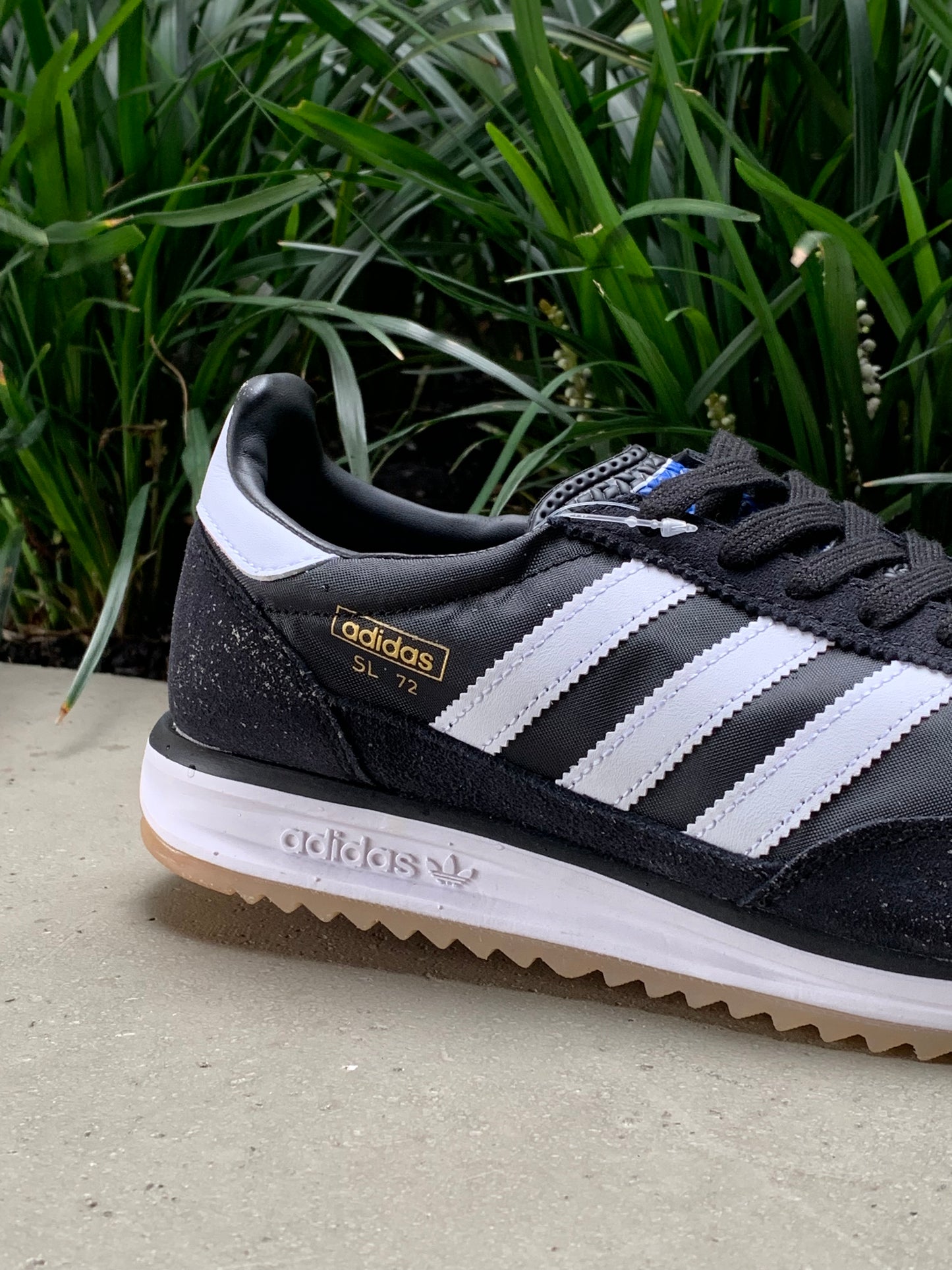 Adidas SL 72