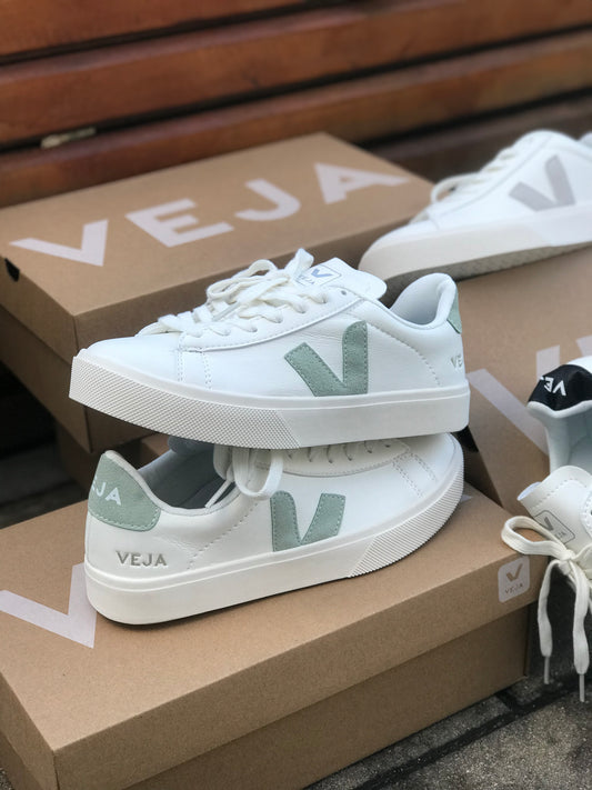 Veja Blanco / Verde Menta