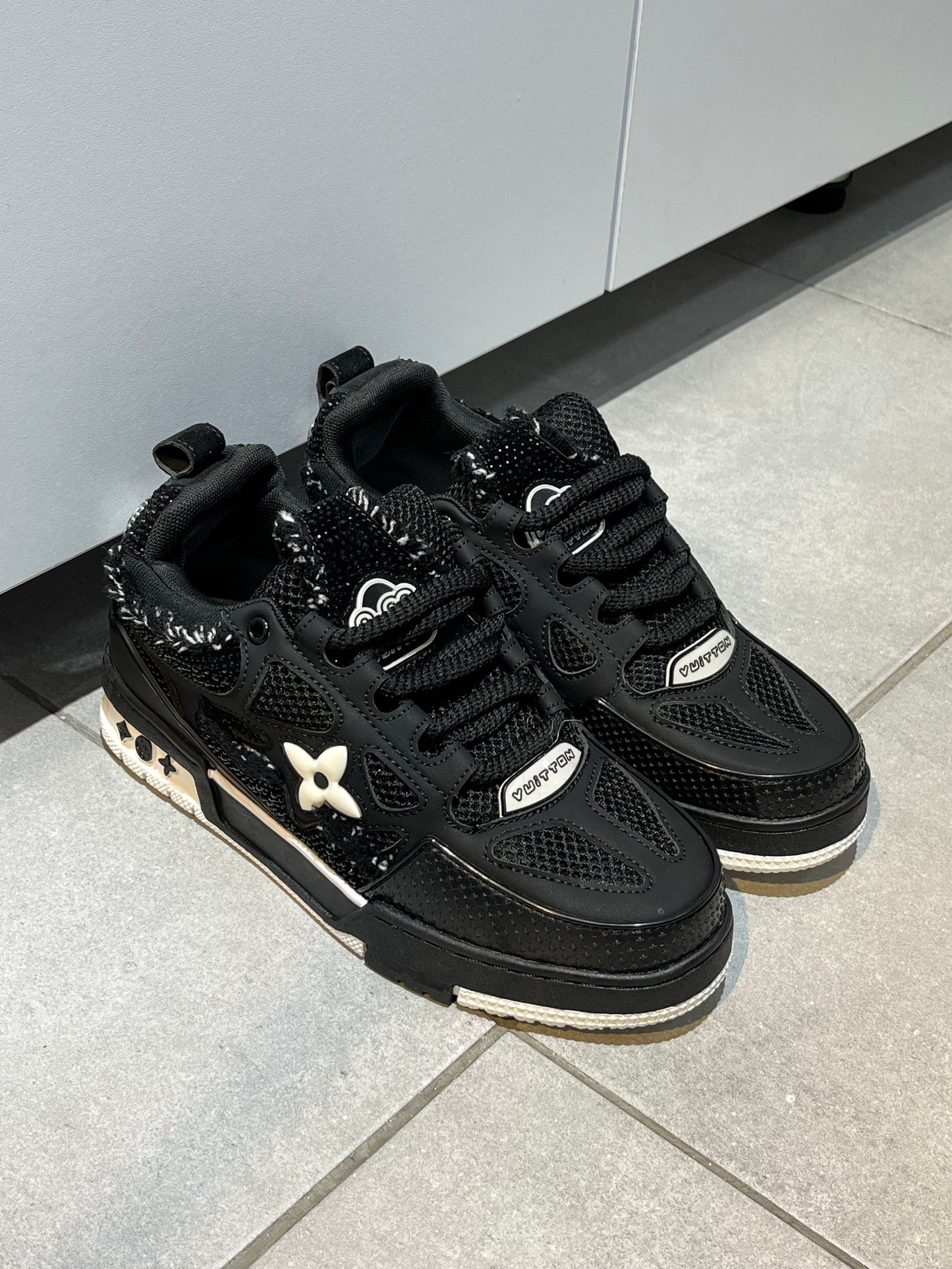 LV Skate Swarovski