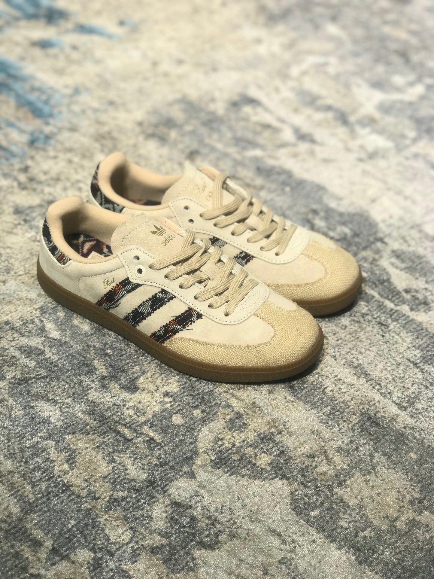 Adidas Samba OG x End