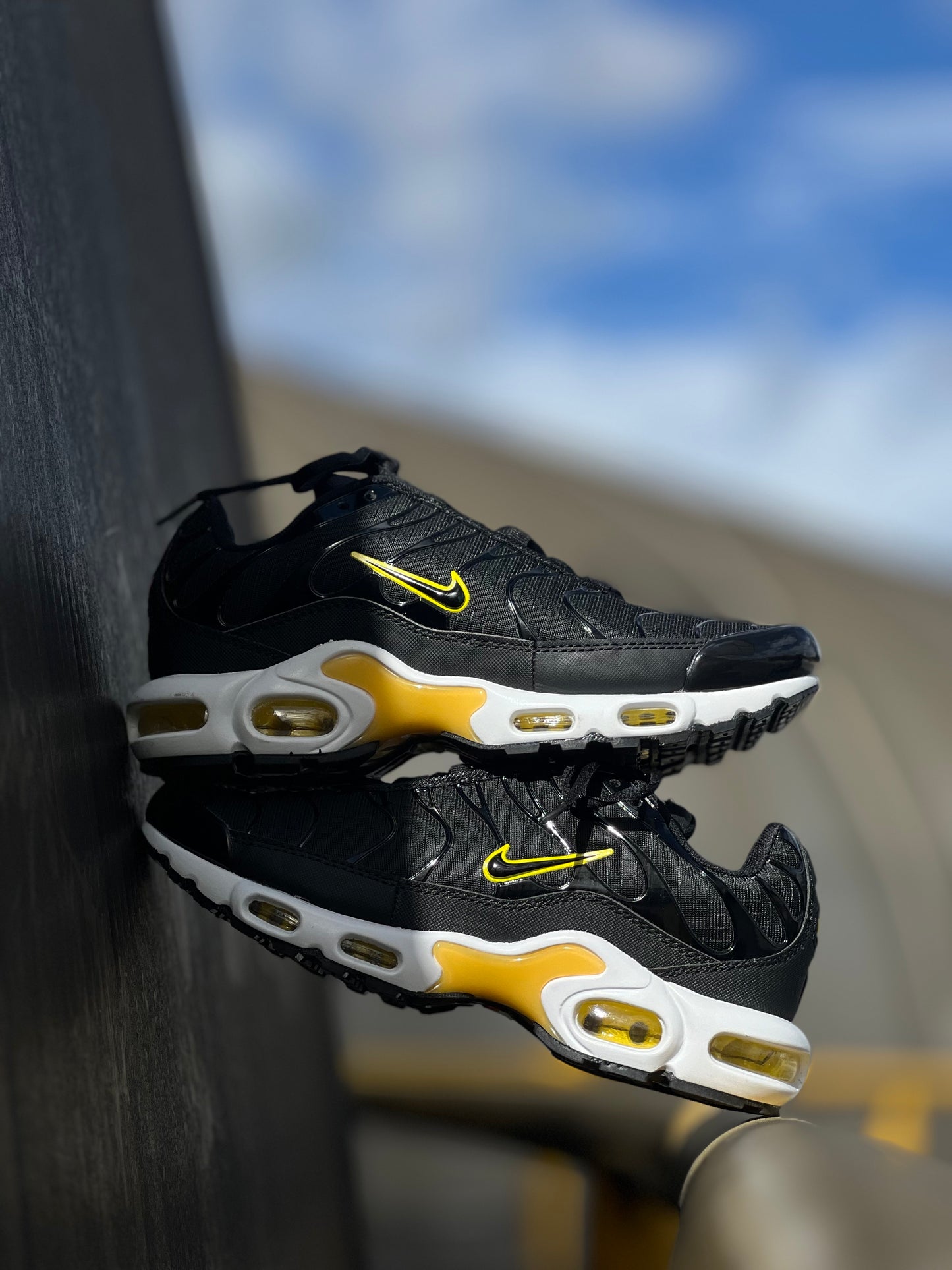 Nike Air Max Plus TN ''Black Yellow''