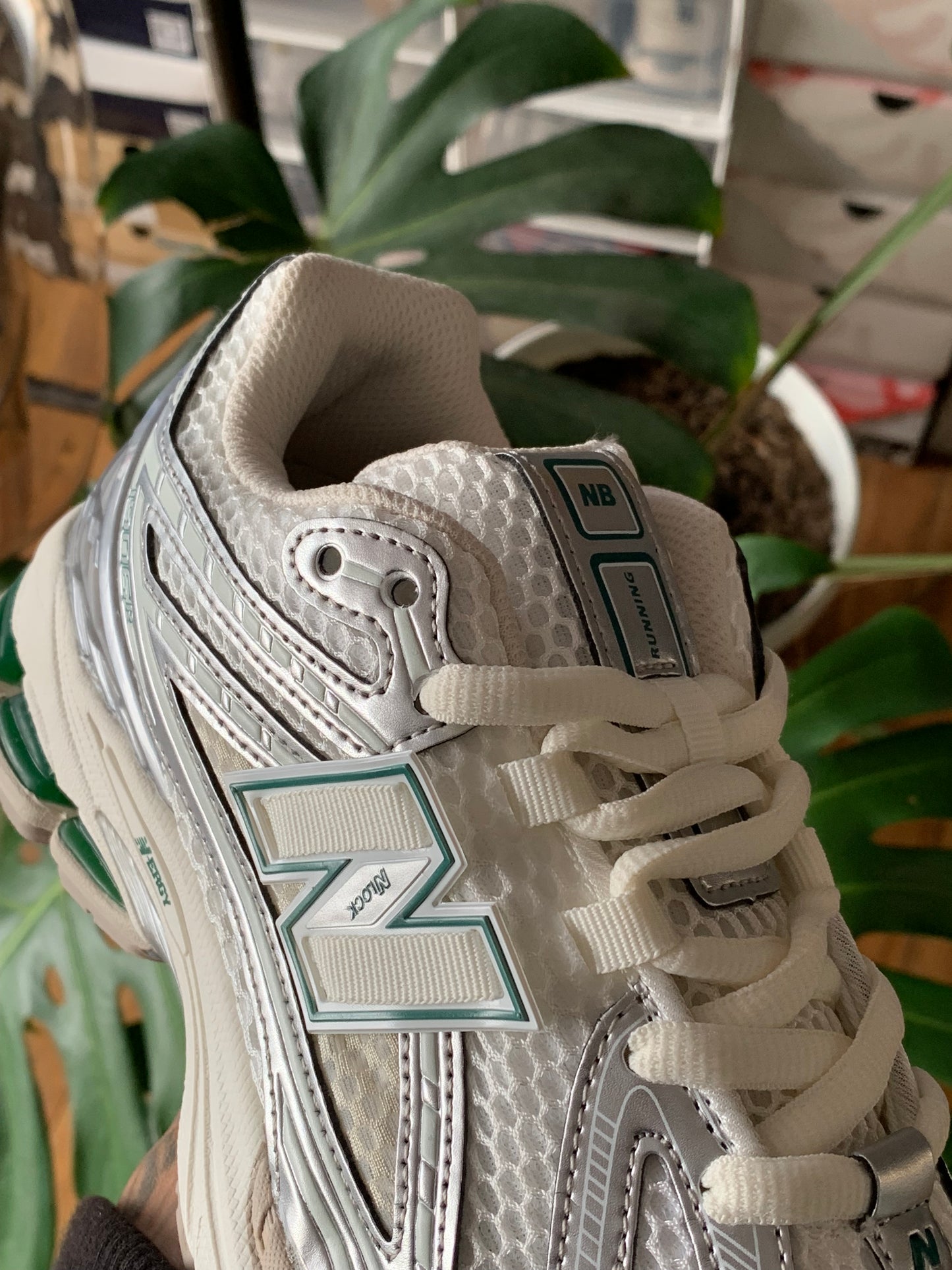 New Balance 1906R Silver