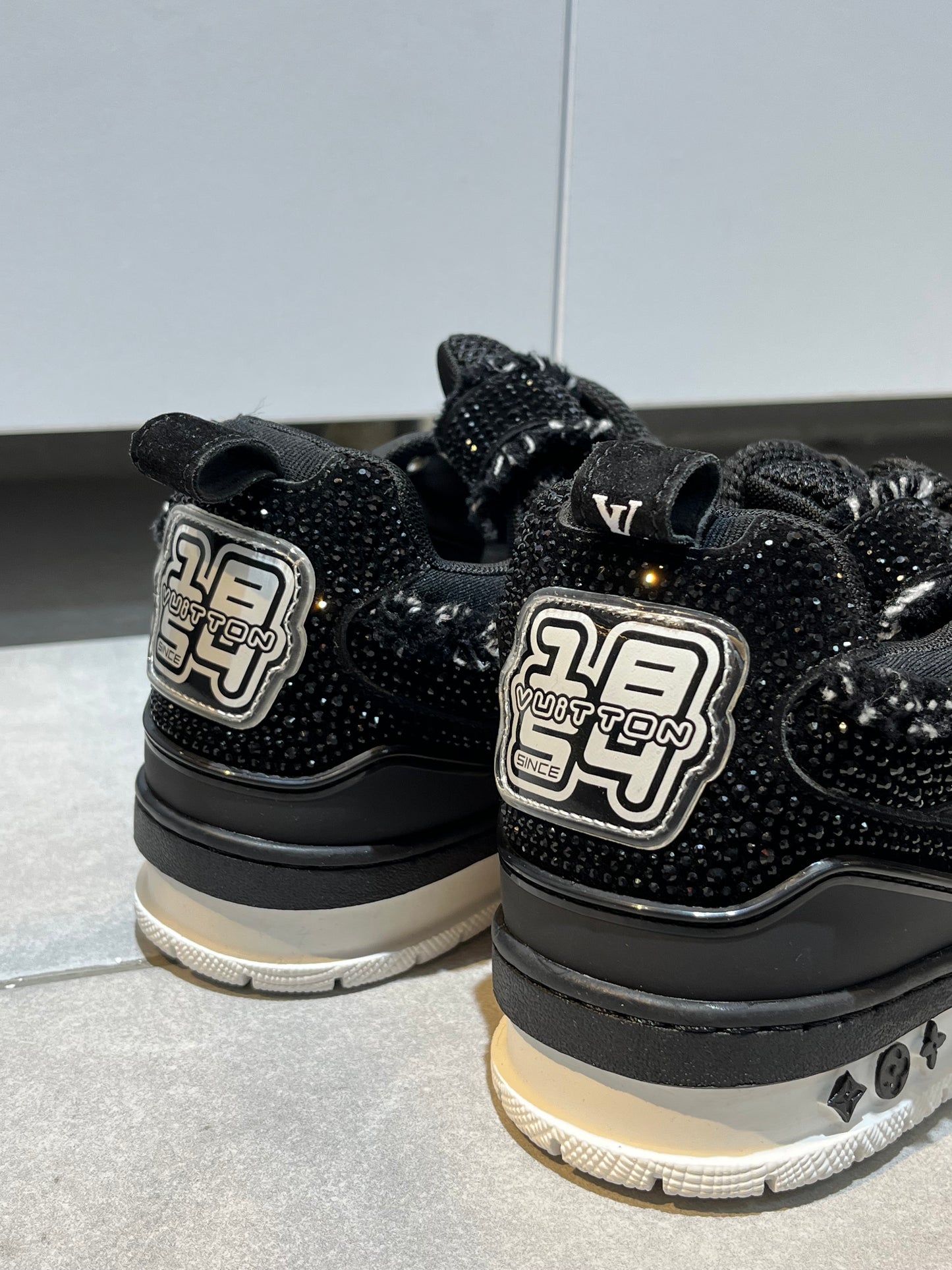 LV Skate Swarovski
